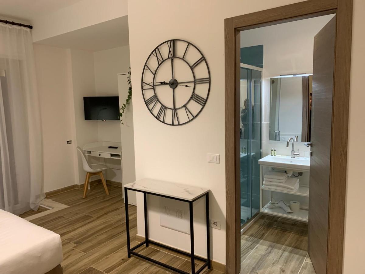 Dimore In Residenze Asproni 24 Cagliari Bagian luar foto