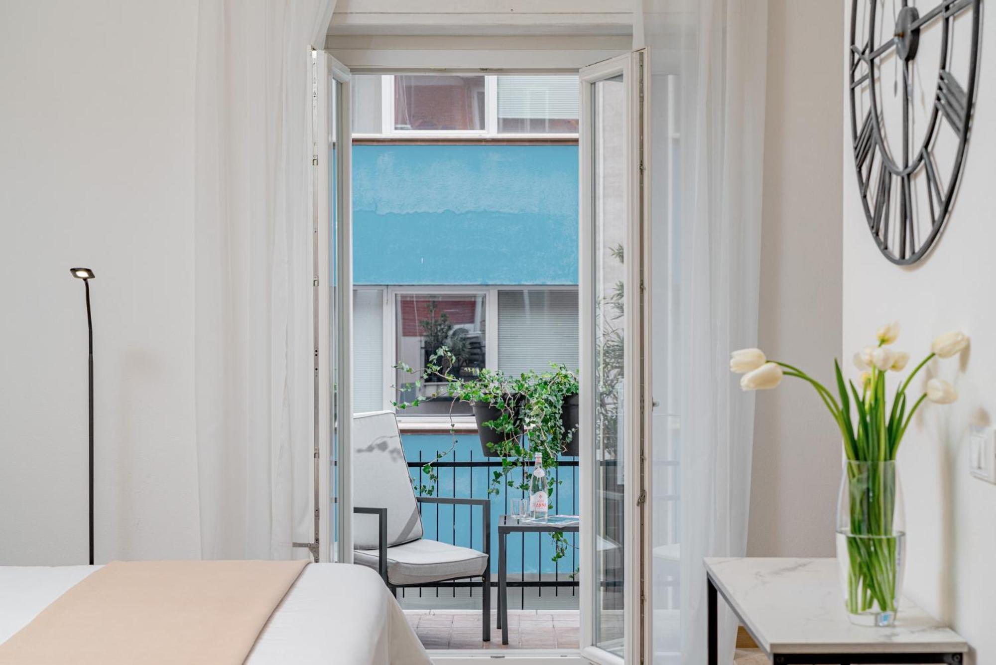 Dimore In Residenze Asproni 24 Cagliari Bagian luar foto
