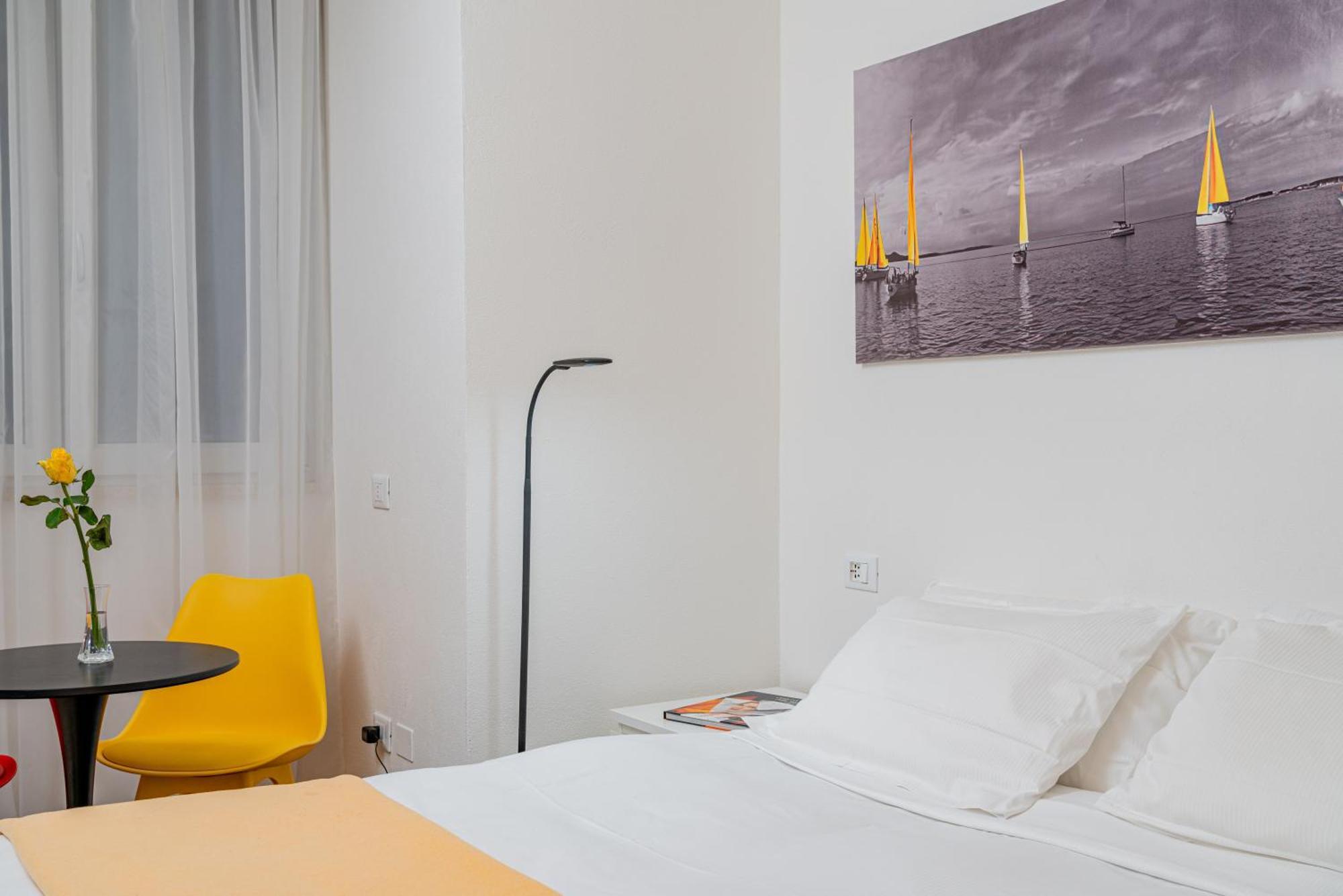 Dimore In Residenze Asproni 24 Cagliari Bagian luar foto
